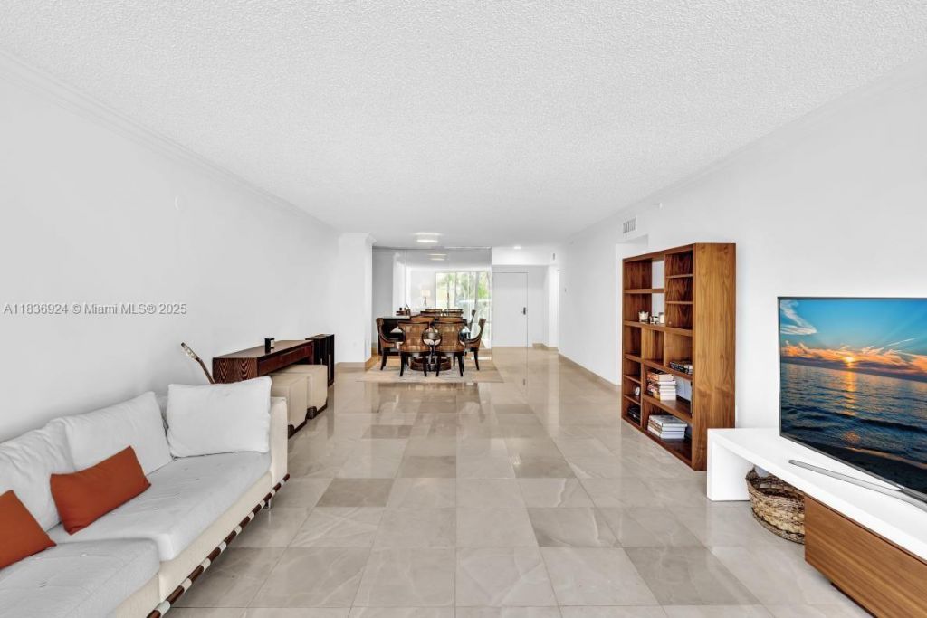 8855 E Collins Ave, Unit 2F, Surfside, FL 33154 Photo