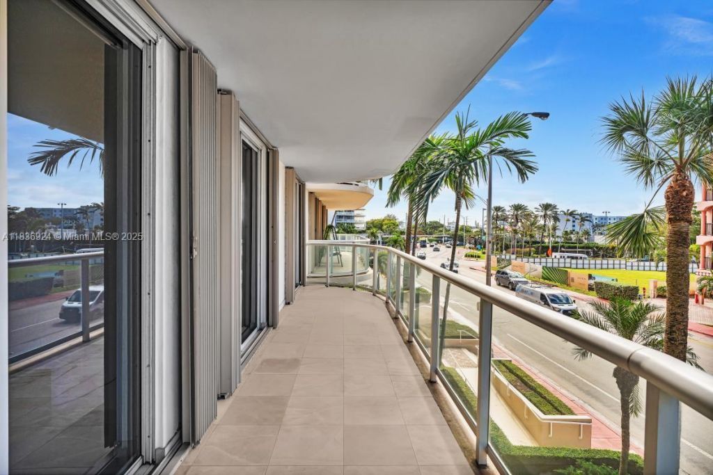 8855 E Collins Ave, Unit 2F, Surfside, FL 33154 Photo