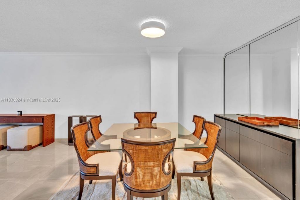 8855 E Collins Ave, Unit 2F, Surfside, FL 33154 Photo