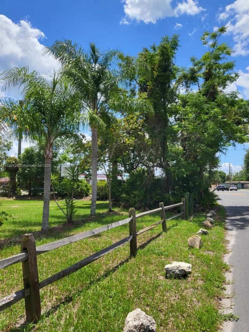 2611 Hiawatha Ave, Sanford, FL 32773 Photo