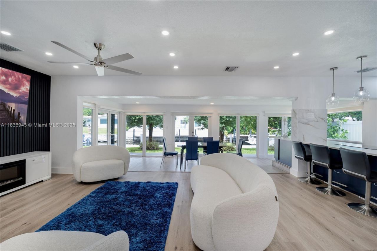 1931 SW 22nd Ave, Fort Lauderdale, FL 33312 Photo