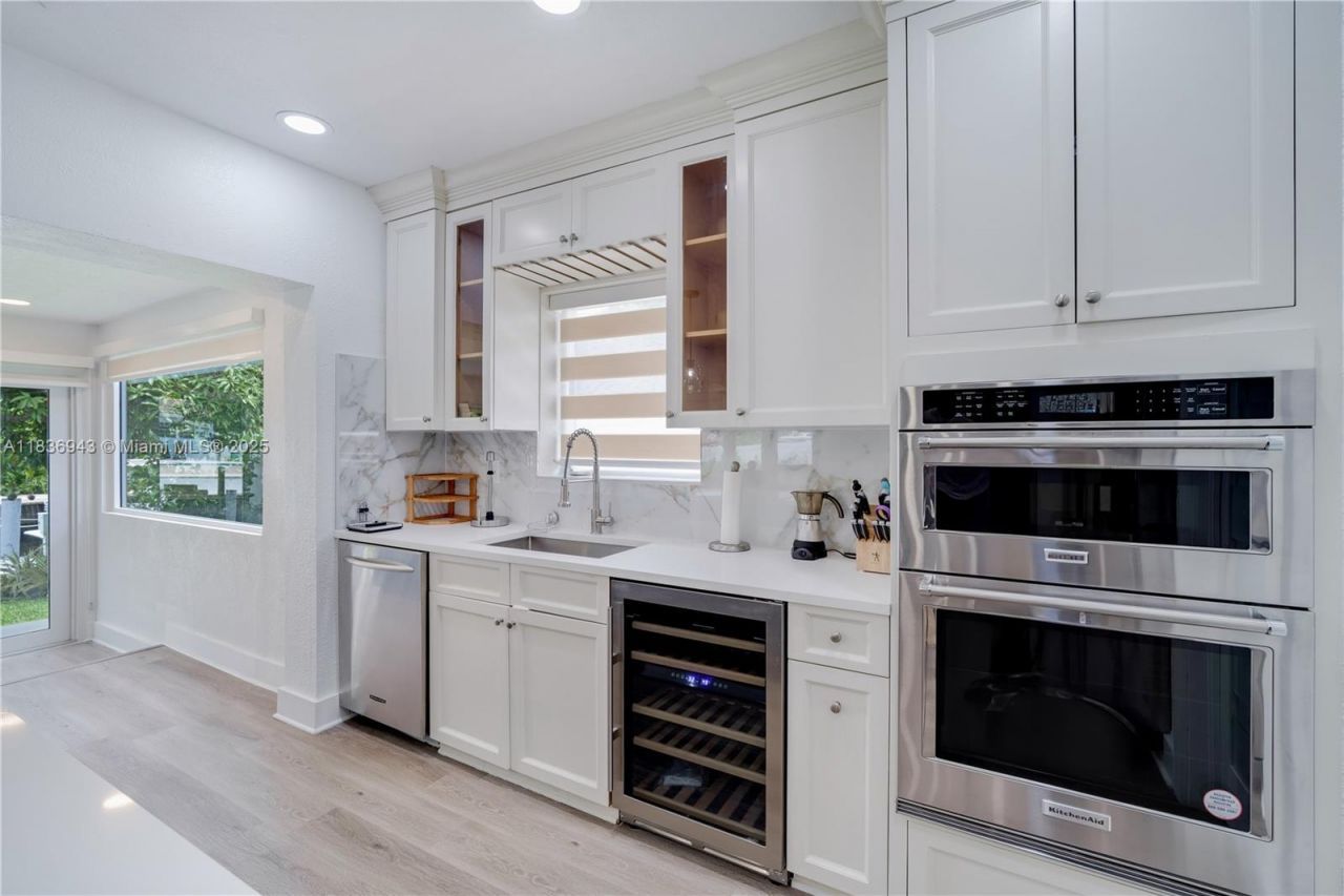 1931 SW 22nd Ave, Fort Lauderdale, FL 33312 Photo