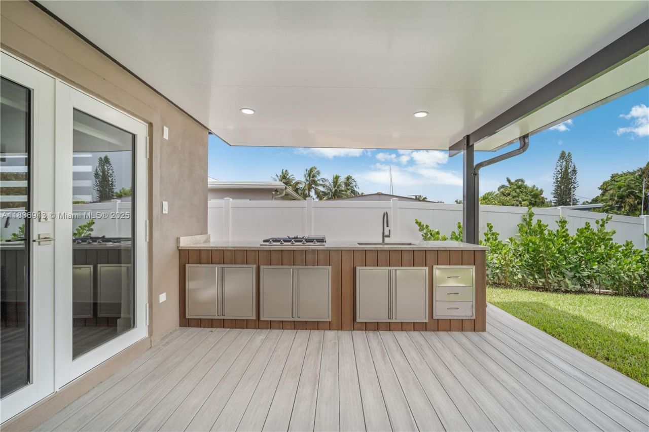 1931 SW 22nd Ave, Fort Lauderdale, FL 33312 Photo