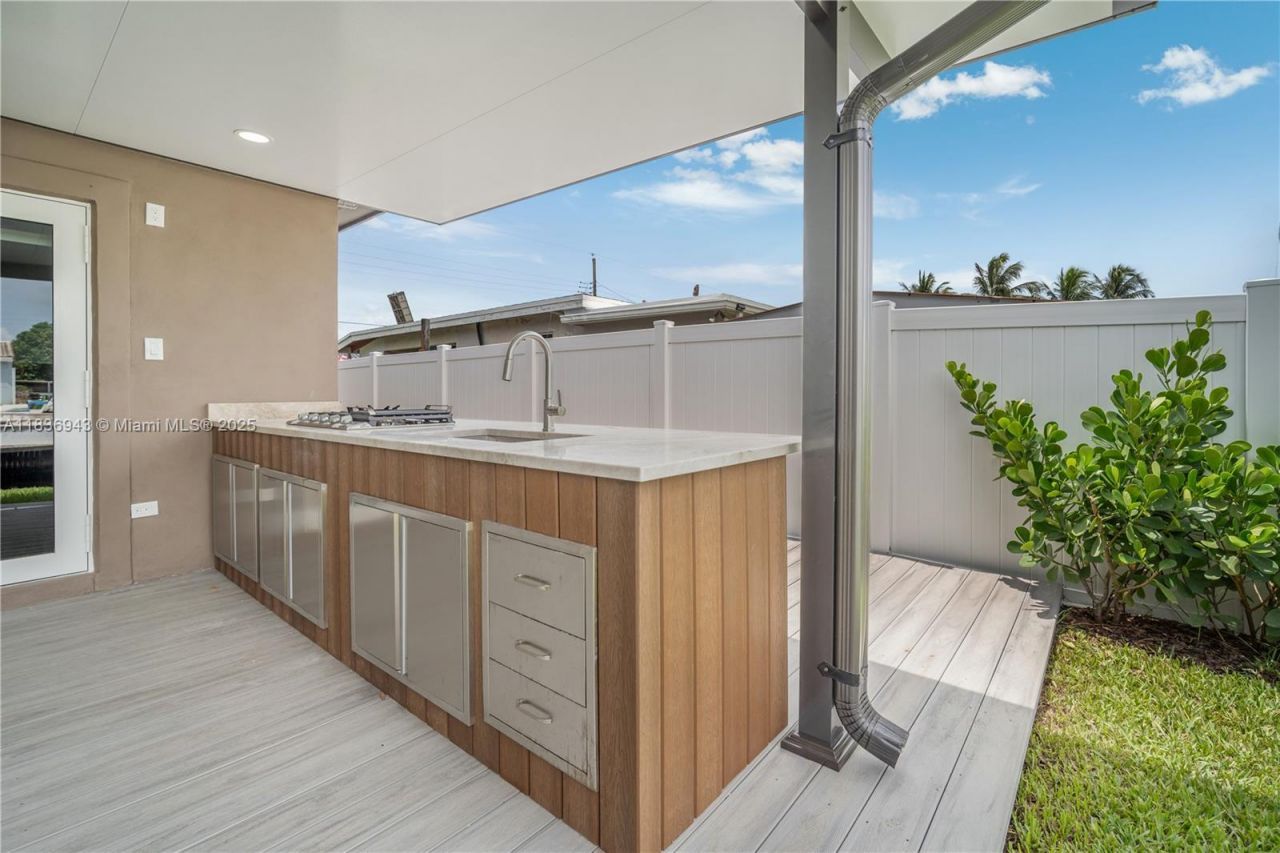 1931 SW 22nd Ave, Fort Lauderdale, FL 33312 Photo