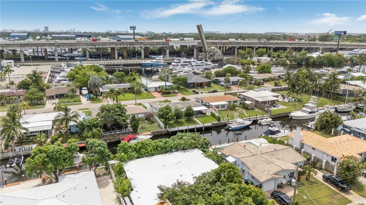 1931 SW 22nd Ave, Fort Lauderdale, FL 33312 Photo