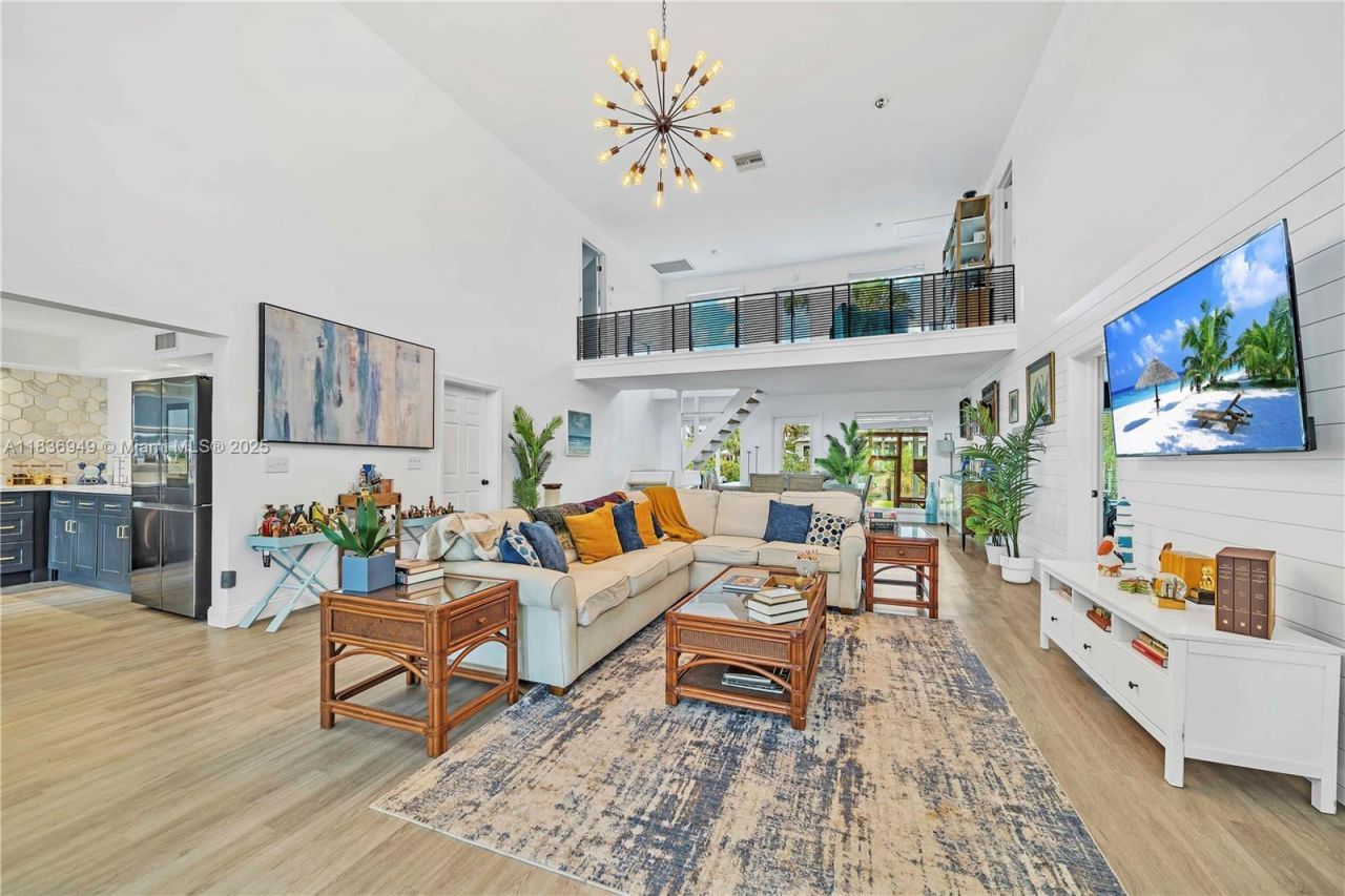 27237 Rio Vista Circle, Bonita Springs, FL 34135 Photo