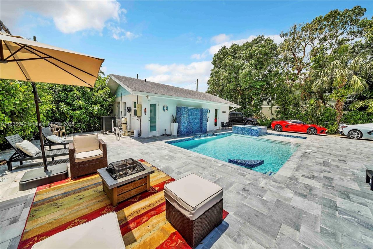 27237 Rio Vista Circle, Bonita Springs, FL 34135 Photo