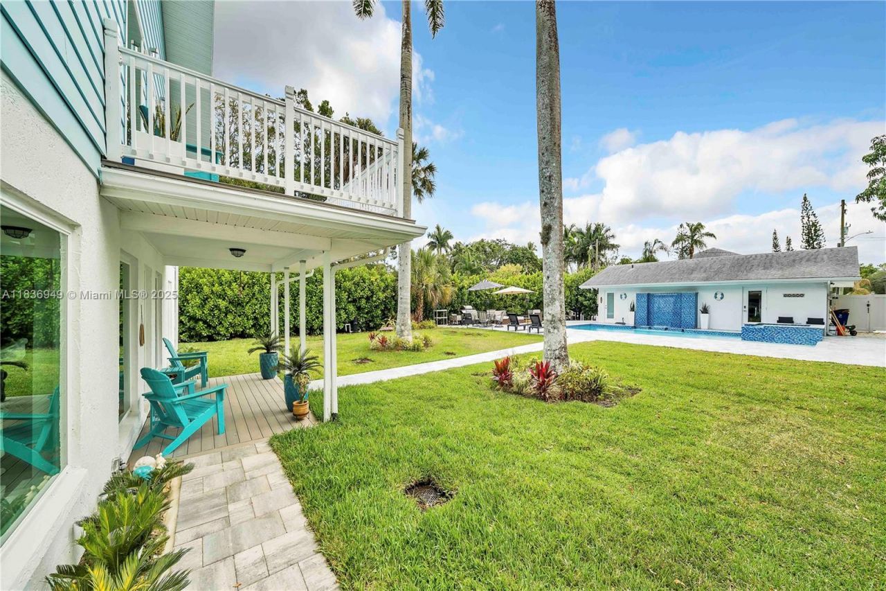 27237 Rio Vista Circle, Bonita Springs, FL 34135 Photo