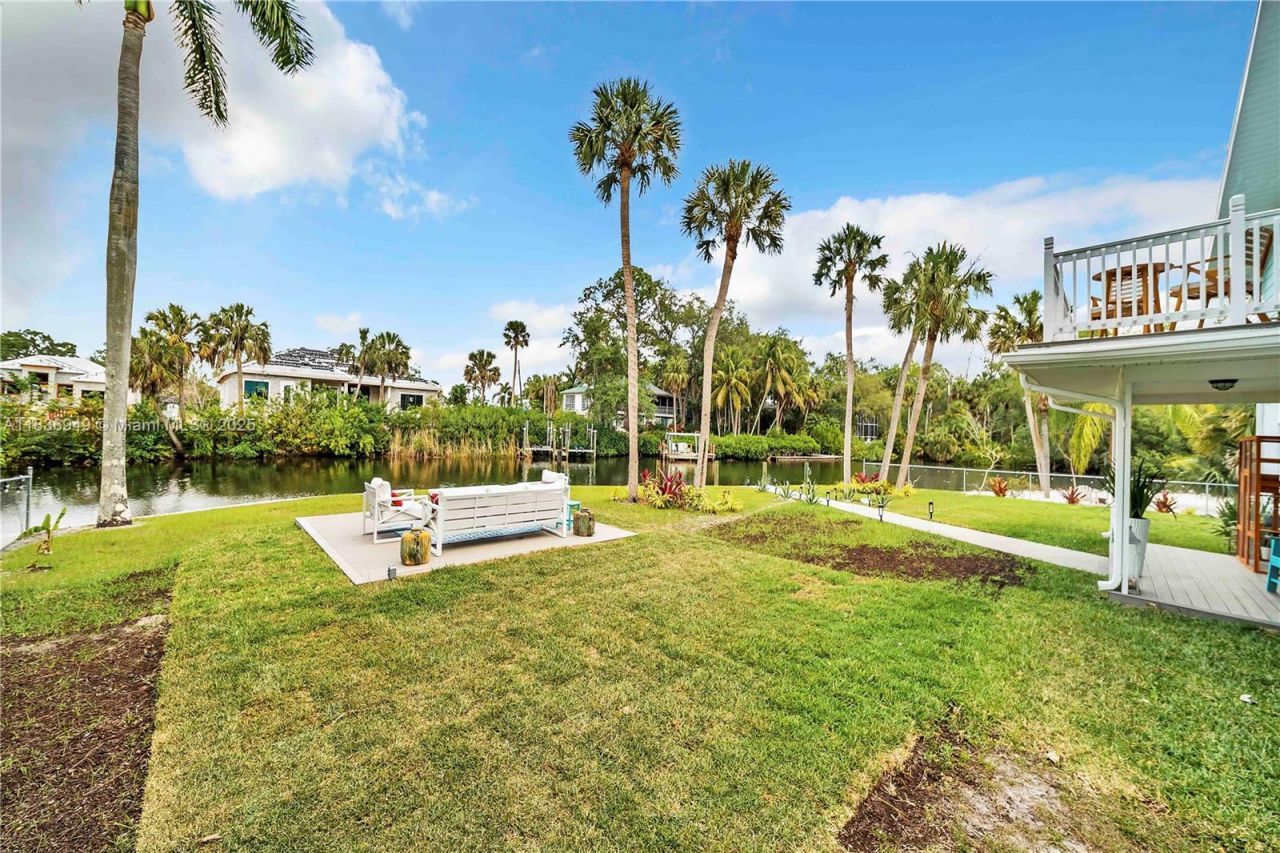 27237 Rio Vista Circle, Bonita Springs, FL 34135 Photo