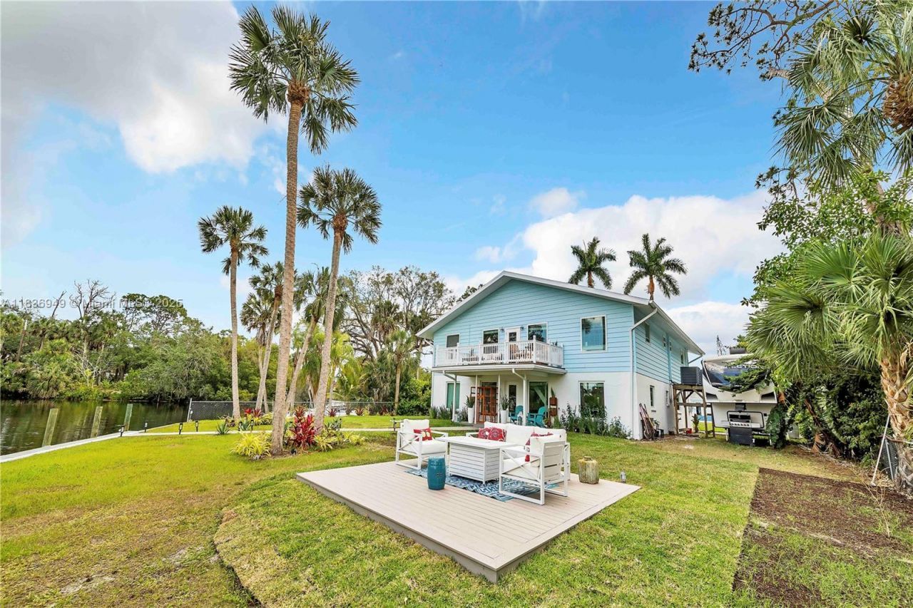 27237 Rio Vista Circle, Bonita Springs, FL 34135 Photo