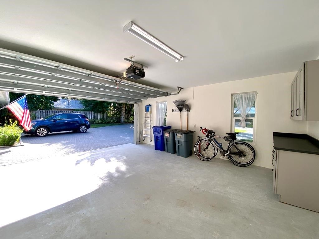 907 Tropic Drive, Vero Beach, FL 32963 Photo