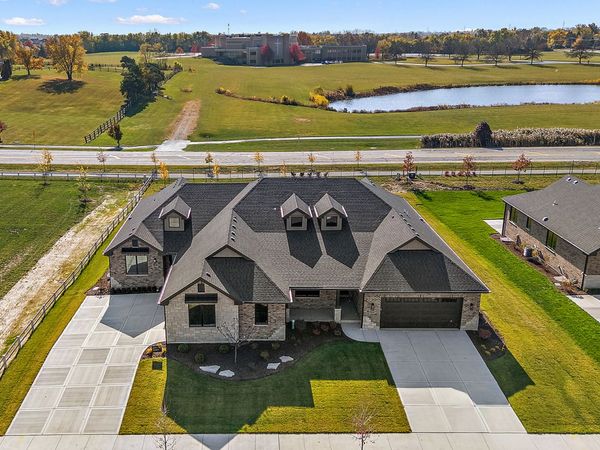 11049 Lizmore Lane, Unit 40B, Orland Park, IL 60467