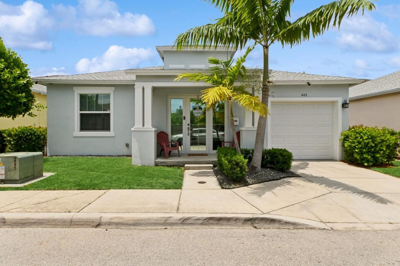 445 Lilac Court, West Palm Beach, FL 33407 Photo