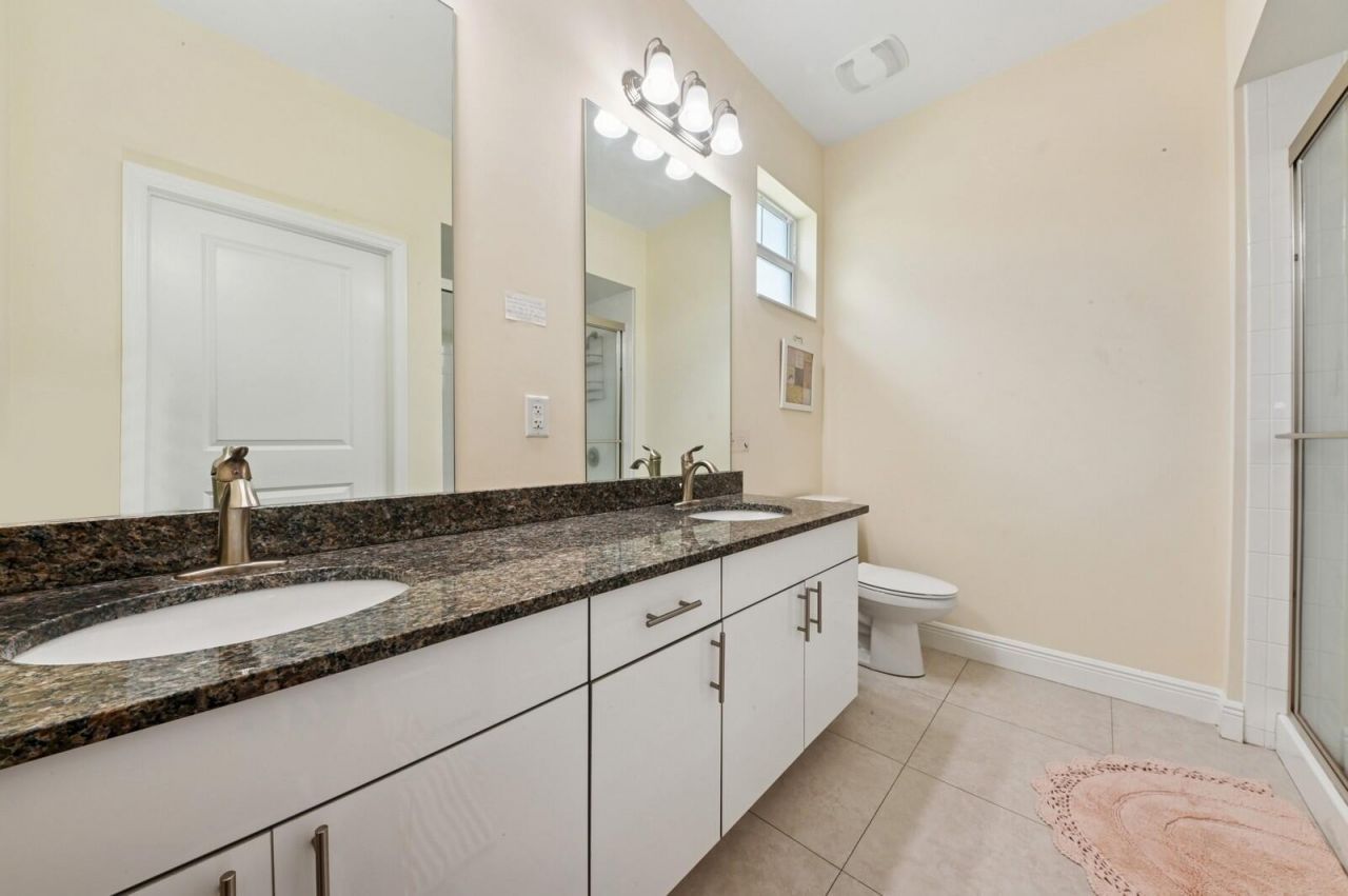 445 Lilac Court, West Palm Beach, FL 33407 Photo