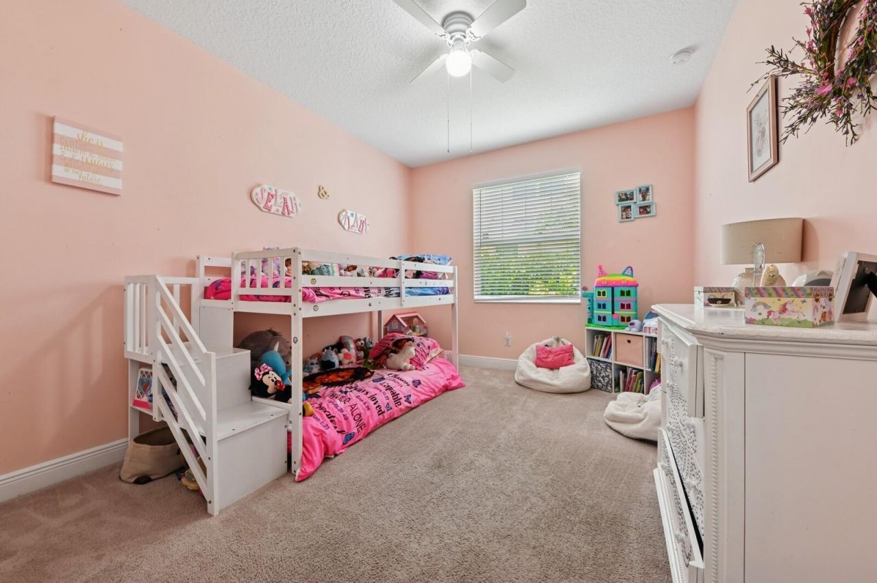 445 Lilac Court, West Palm Beach, FL 33407 Photo