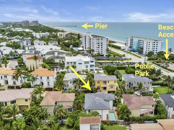 460 Surfside Lane, Juno Beach, FL 33408