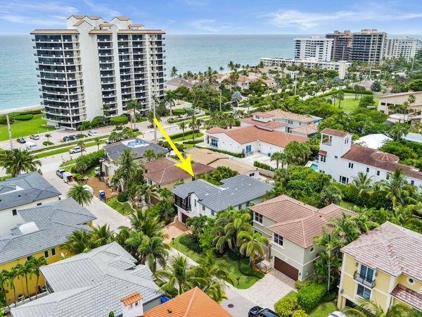 460 Surfside Lane, Juno Beach, FL 33408