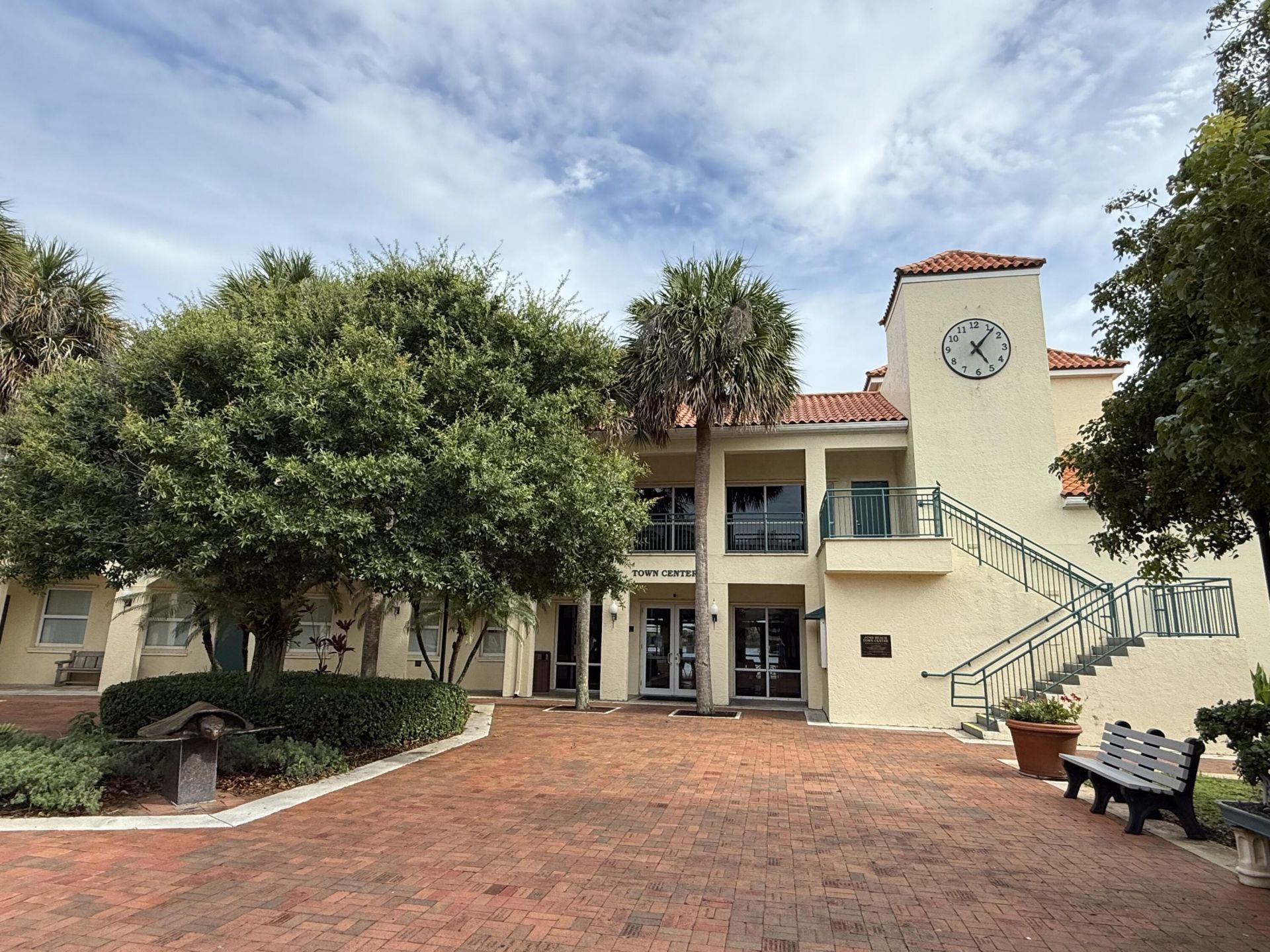 460 Surfside Lane, Juno Beach, FL 33408 Photo