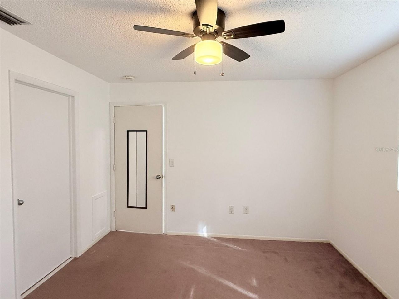 390 301 Boulevard W, Unit 8D, Bradenton, FL 34205 Photo