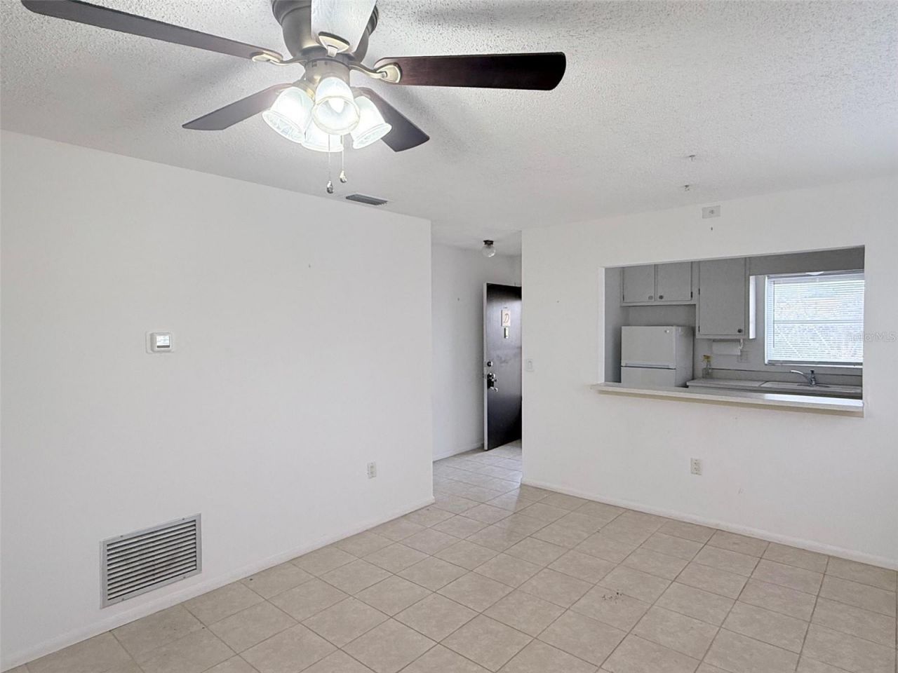 390 301 Boulevard W, Unit 8D, Bradenton, FL 34205 Photo