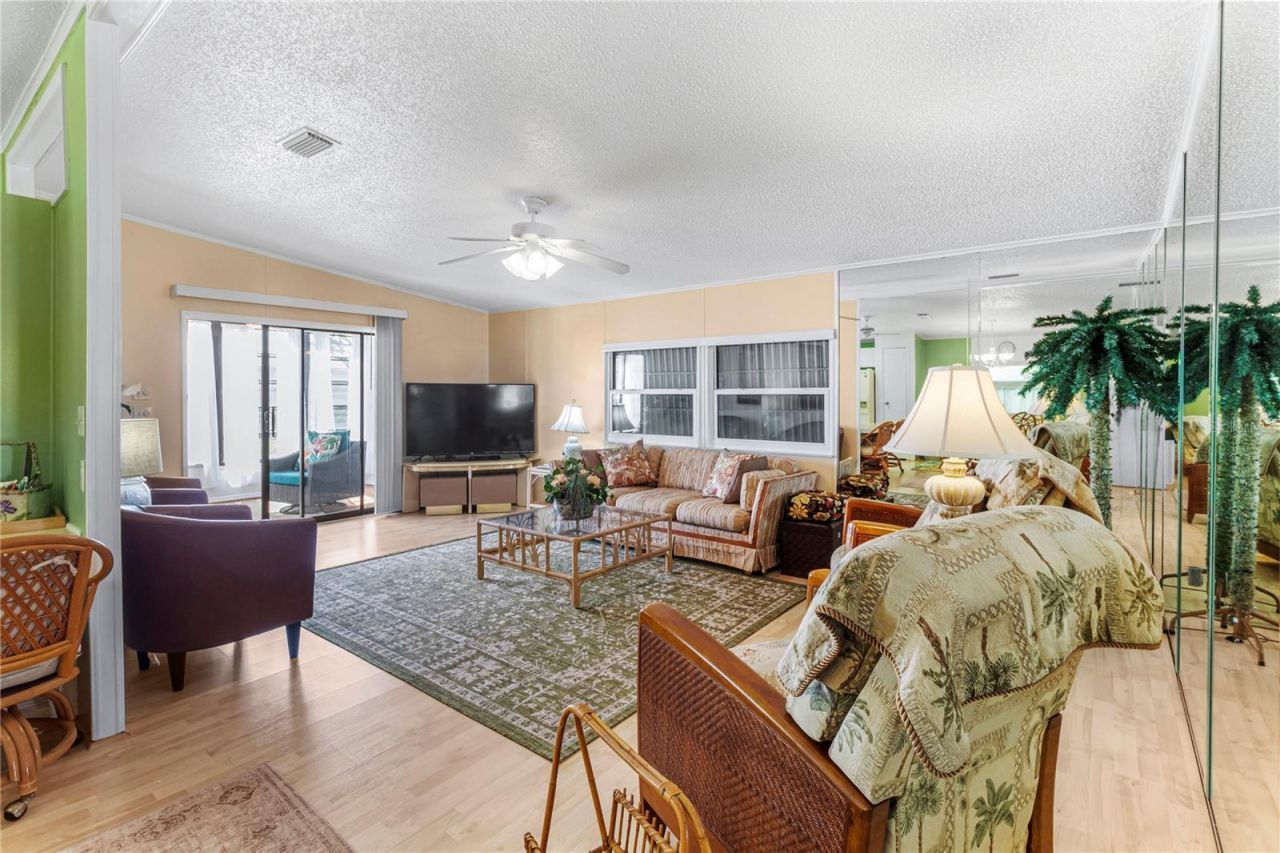 15 Meadowlark Circle, Ellenton, FL 34222 Photo