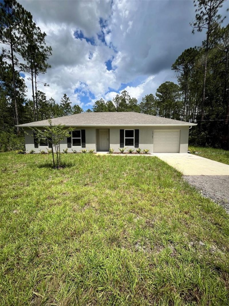 10140 Erickson Avenue, Hastings, FL 32145 Main Photo