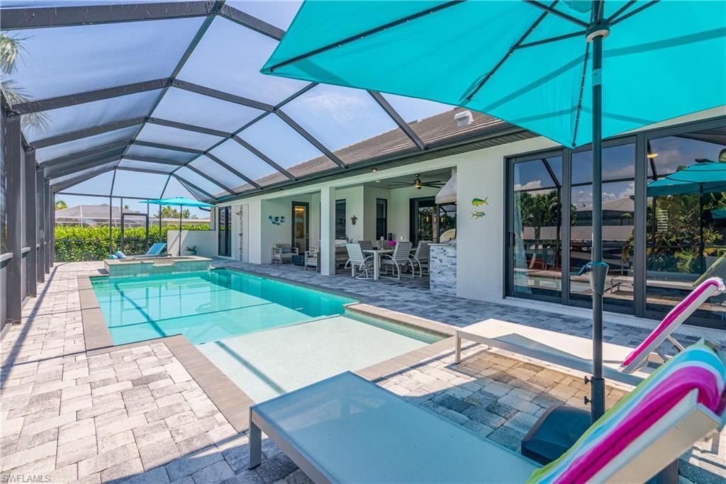 5227 Tamiami Ct, Cape Coral, FL 33904 Photo