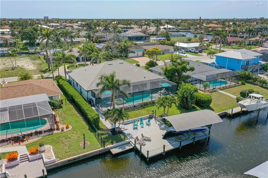 5227 Tamiami Ct, Cape Coral, FL 33904 Photo