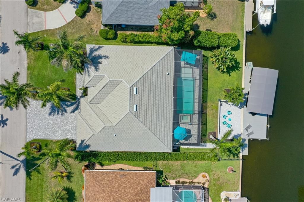 5227 Tamiami Ct, Cape Coral, FL 33904 Photo