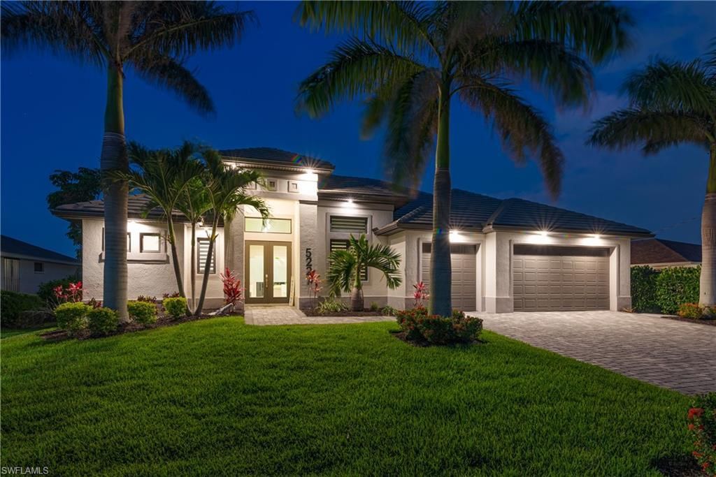 5227 Tamiami Ct, Cape Coral, FL 33904 Photo