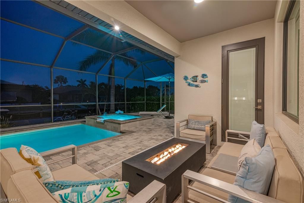 5227 Tamiami Ct, Cape Coral, FL 33904 Photo