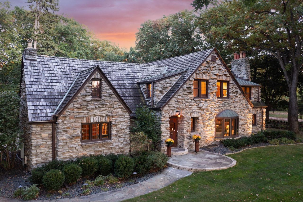 5117 Schaefer Road, Edina, MN 55436