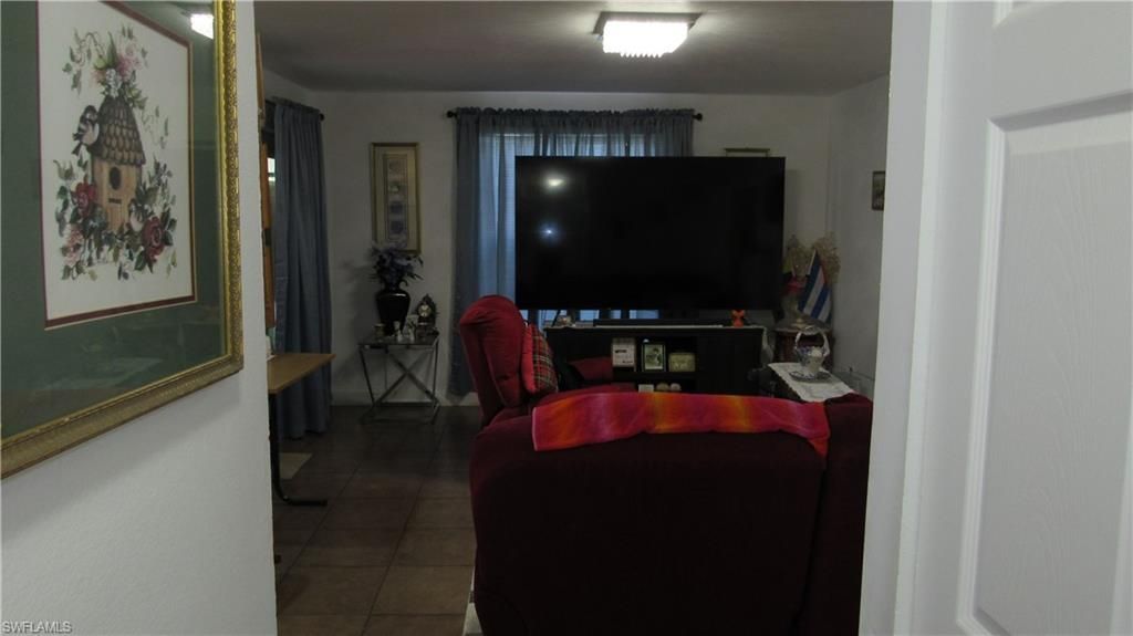1409 NW 7th Pl, Cape Coral, FL 33993 Photo