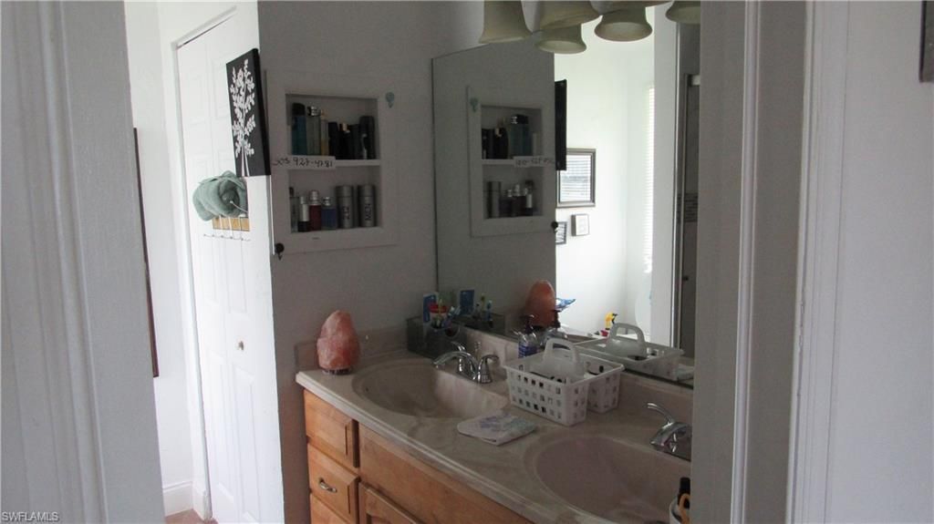 1409 NW 7th Pl, Cape Coral, FL 33993 Photo