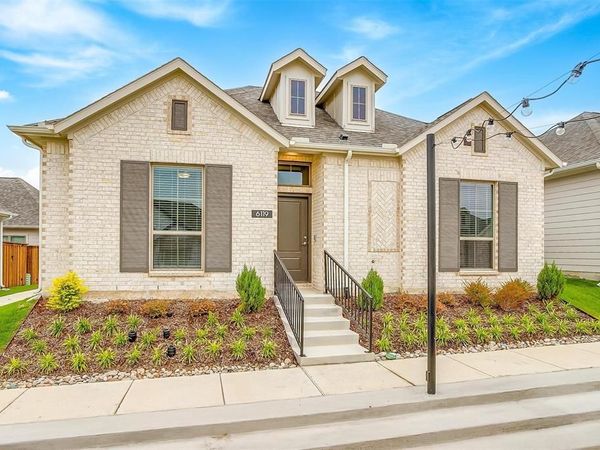 10434 Peonia Street, Fort Worth, TX 76126