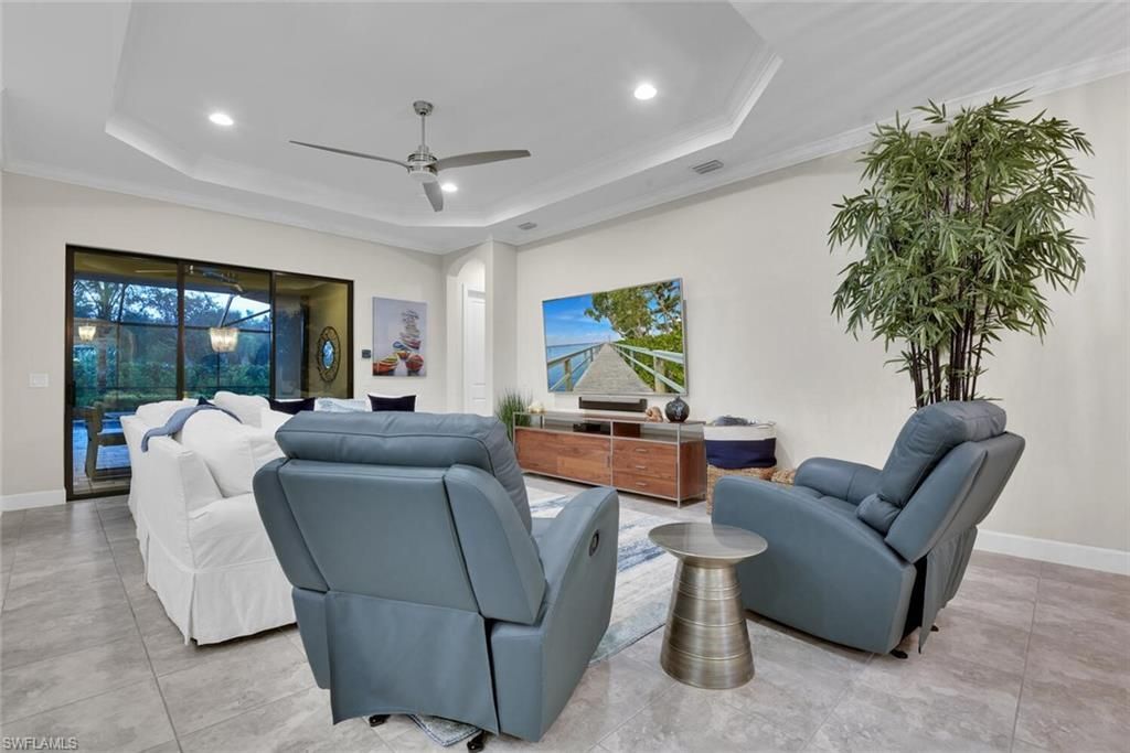 9630 Campanile Cir, Naples, FL 34114 Photo