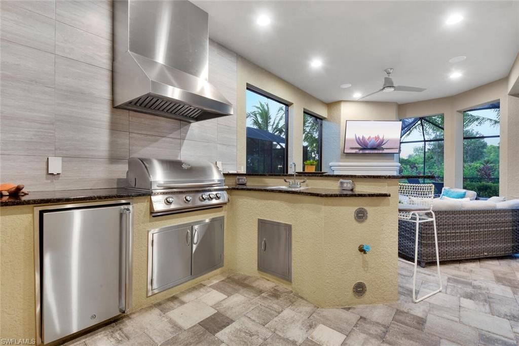 9630 Campanile Cir, Naples, FL 34114 Photo