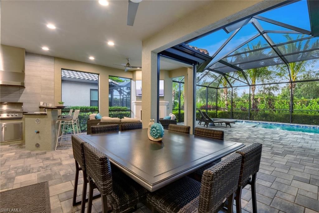 9630 Campanile Cir, Naples, FL 34114 Photo