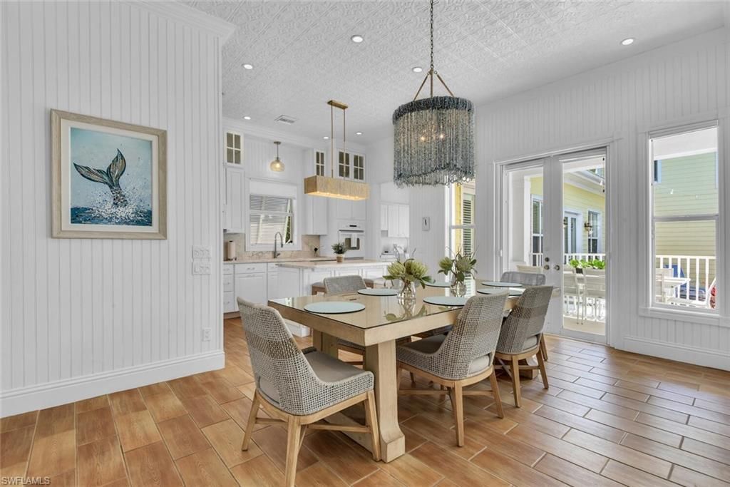 362 2nd Ave N, Naples, FL 34102 Photo