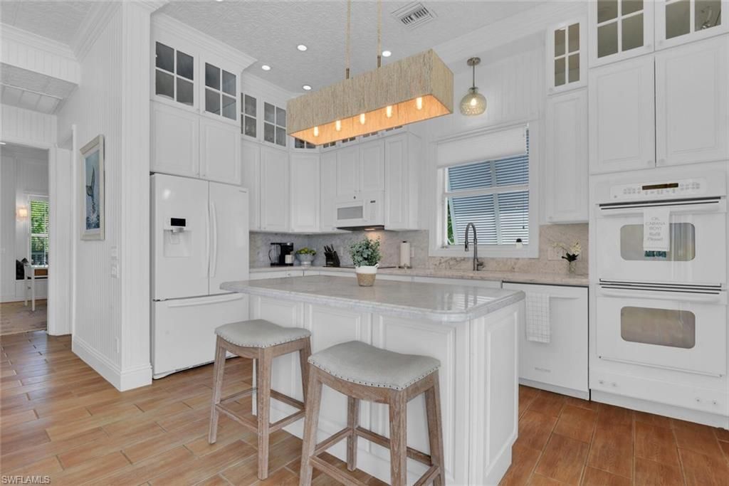 362 2nd Ave N, Naples, FL 34102 Photo