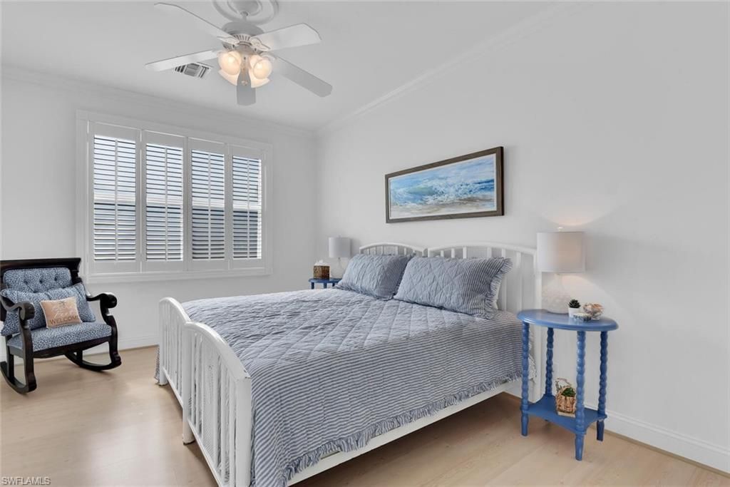 362 2nd Ave N, Naples, FL 34102 Photo