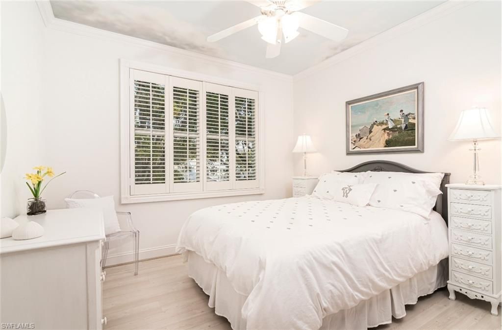 362 2nd Ave N, Naples, FL 34102 Photo