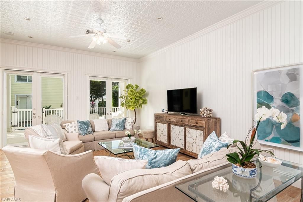 362 2nd Ave N, Naples, FL 34102 Photo