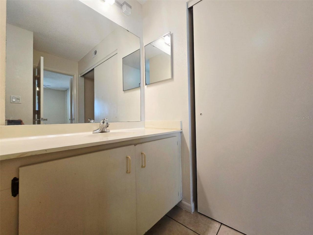 6033 34th Street W, Unit 11, Bradenton, FL 34210 Photo