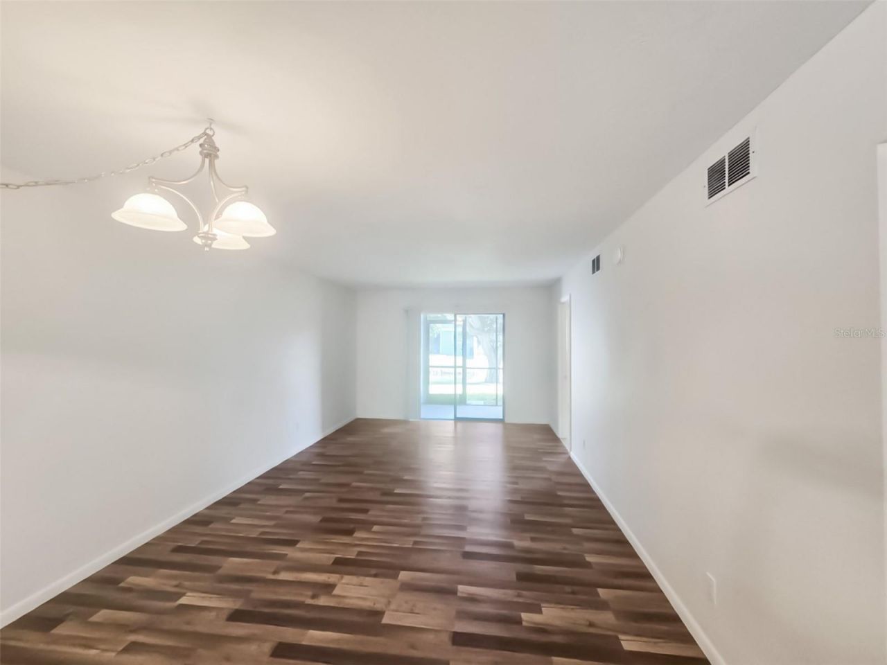 6033 34th Street W, Unit 11, Bradenton, FL 34210 Photo