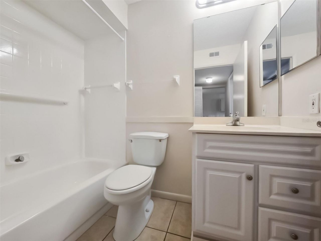 6033 34th Street W, Unit 11, Bradenton, FL 34210 Photo