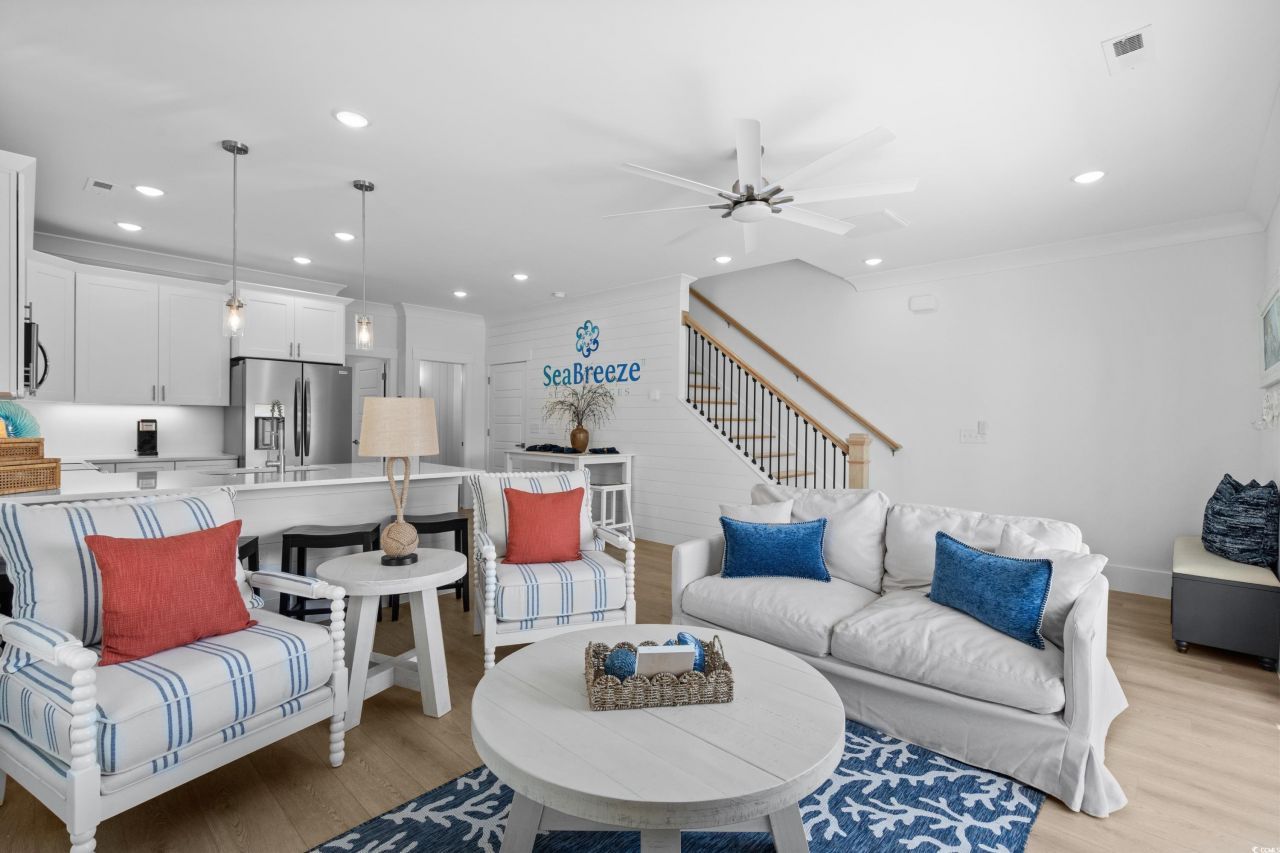 2301 Seaseeker Ln. Photo 18