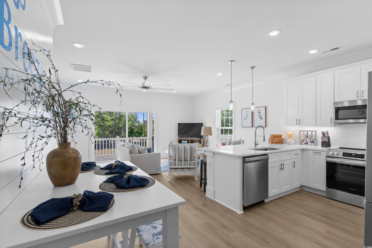 2301 Seaseeker Ln. Photo 19