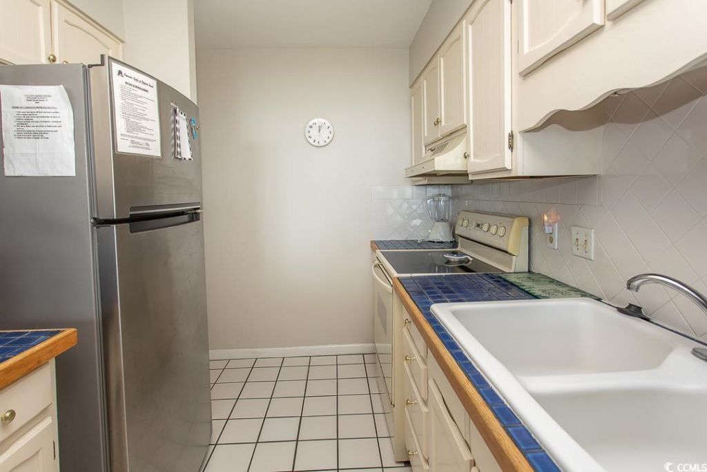 2101 S Ocean Blvd. Photo 10