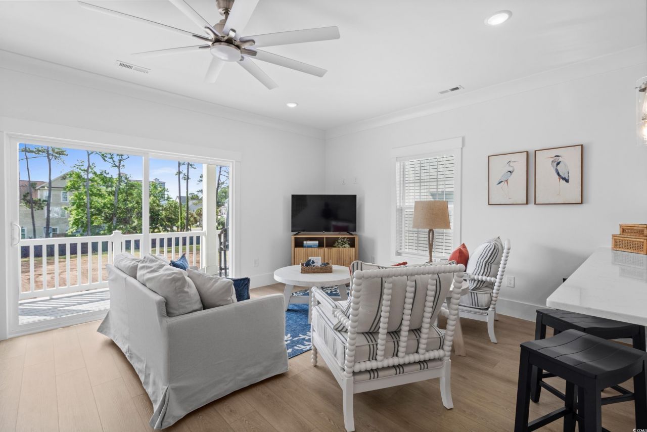 2303 Seaseeker Ln. Photo 10